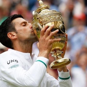 温网夺冠大满贯追平费纳 德约下一目标：超越自己